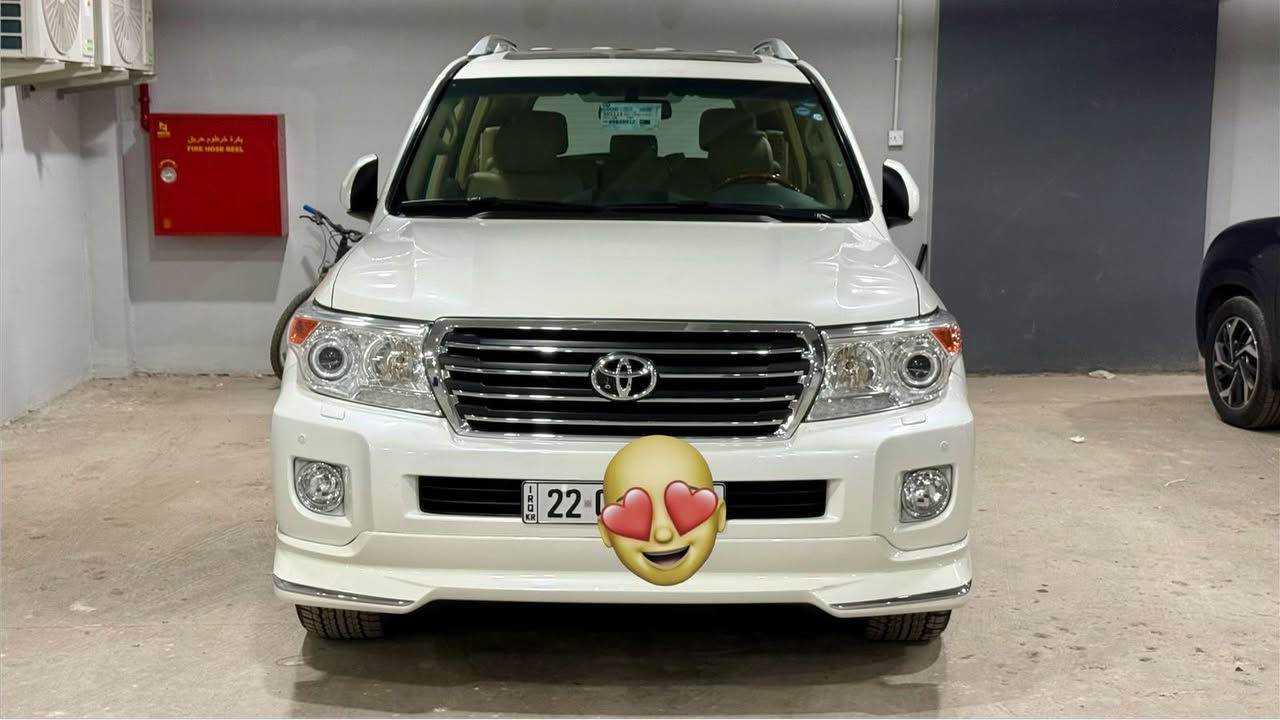 سلام عليكم لاندكروز ٢٠١٥ فطيم ماشية ٧١ الف سيارة جديدة بمعنا الكلمة مكفولة كفالة عامة حتى من الشخط صيانه كاملة في شركة ساز بسمي سيارة سعر ٤٧٠٠٠$ دولار

‭0784 300 3311‬
