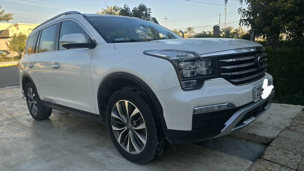 GAC GS8 سيارة
موديل 2020
اللون ابيض 
رقم اربيل دولي
خليجي استلام شركة GAC الصينية 
فول مواصفات أعلى فئة 1/1
4 سلندر تيربو 
V4 turbu - 
7 راكب 
3 قطع تبريد
داخل بيجي 
ساعه تحكم بالسياره 
كشنات جلد  كهربائية 
تدفئة وتبريد بالكشنات 
ذاكرة خزن ميموري 
تدفئة بالأستيرن
فول تحكمات بالأستيرن مثل شفتات السرعه وتحديد السرعه والتحكم بالموبايل والشاشة.
4*4 دفع رباعي 
صندوق كهربائي شفط
فتحة سلايد روف 
بصمة تشغيل وبيبان 
تحكم بصعود ونزول الجام بالبصمة 
 تشغيل عن بعد
شاشات ديجيتال و لمس 
دخول ذكي 
 خمس انظمة تحكم بالگير
 كاميرات محيطية  360 درجة 
 تشغيل تلقائي للكاميرات عند تشغيل الأشاره للأنعطاف. ( تصوير الشارع )
حساسات اماميه و خلفيه
رادار امامي وخلفي 
نضام شحن هاتف لاسلكي
داخل سيارة كامل جلد فاخر مع شاموي 
10 مكبرات صوت
6 أنظمة قيادة لجميع أنواع الطرق
نظام ABS
تغيير  اتجاه اللايت مع تغيير اتجاه السياره 
 كشافات
10 أكياس هوائيه (airbag)
ويل كب حجم 19
 ماشية 96 الف كم
مكفوله من الضربة والصبغ بأستثناء
تعديل ع كد شبر بالصندوق فقط( أصلآ شخط مابيها ومتبين )
هزه جديده ورقم الماني جديد وسنوية لغاية 2030 بأسمي 
العنوان ديالى- المقداديه 
السعر: 165 وبيها مجال او مراوس حسب القناعه.
للاستفسار الاتصال على الأرقام
*********** المقدادية, ديالى
