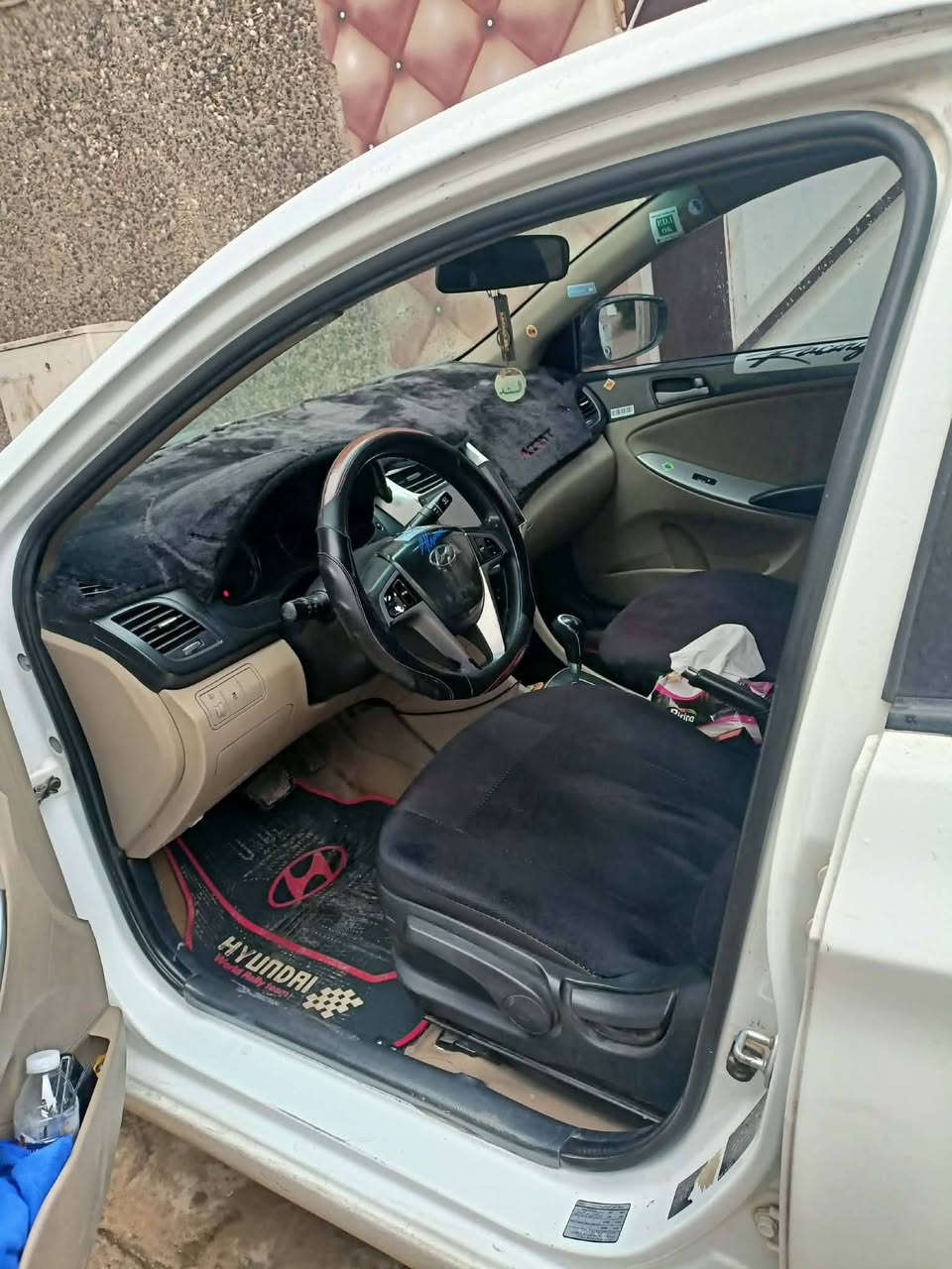 السلام عليكم سياره اكسن موديل 16 محرك GDl كير اتوماتيك   السياره مصبوغه عام بدون ضرر بسبب الترقيم رقم نينوى دولي كاربون بيها الشرعي ايبيعك  السعر 95بيها مجال  ***********
