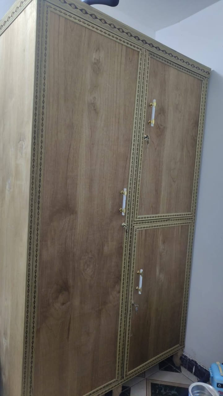 مساء الخير 
غرفه النوم السعر 250 الف  بيه اضرار بسيطه 
الكنتور 140 الف 
الجرية 40 الف 
العنوان بغداد الجديده


**إذا كنت صاحب هذا الإعلان وتريد حذفه لأي سبب، رجاءا أرسل رسالة إلى الدعم الفني**