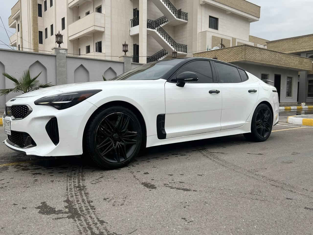 كيا. ستنكر موديل ٢٠٢٢ gt1
 الحادث موضح بصور
حاملغ خلفي وطرف الباب تصليح
الدعامية نفسهً راجعه
ايرباك الدركة راجع بلادي
 السيارة ماشيه ب امريكا 12
حاليا ٢٤
اني كاصه بيدي  يعني ا ايدي فقط
التضليل. ينشال 
سيارة مغلفه قبل شهر شلته ppf
نضيفة جدا
للبيع او مراوس بسياره اقل  فرق
***********
