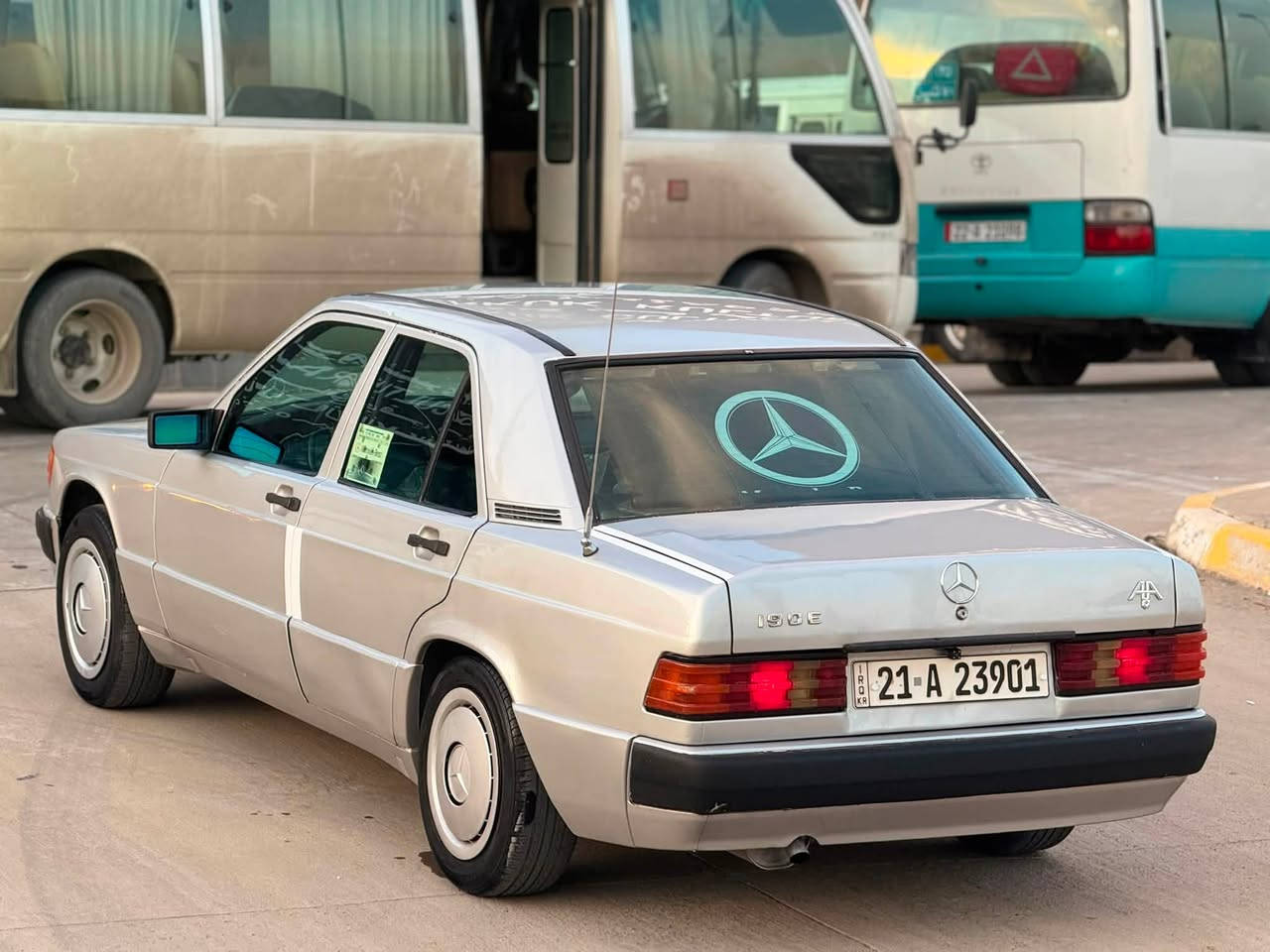 للبيع مارسدس 190طيارين موديل 1993 محرك محور تويتا ونجي تبريد شغال سياره صبغ عام للجمالي بي طخه خفيف من كدام قواعد دبلات سليمه بدون خياس رقم سليمانيه دولي سنويه لحد 2029بسمنا سعر 50بي مجال
***********
مكان سياره كركوك

