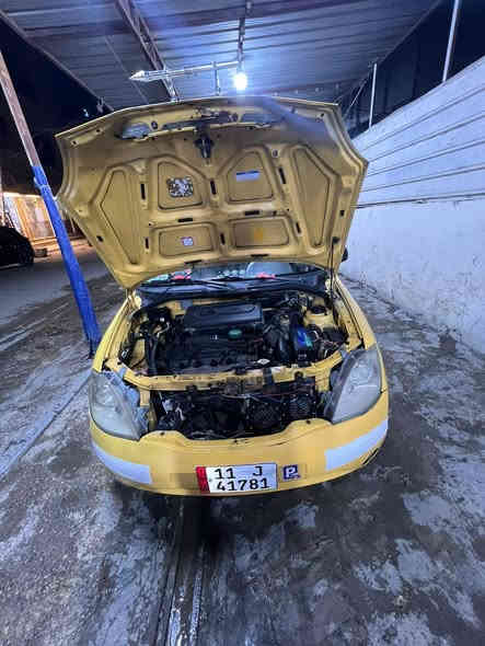 سلام عليكم عندي طيبه للبيع موديل ٢٠١٥ السياره خير من الله باتري جديد تخم تاير جديد السياره كامله الف ما ذب عليه حادثه الجاملغ مال صدر  او نفسه مصلح او مصبوغ او  مصبغ الباب مال صدر هم   الباقي كفاله شواصي الغود هم كفاله  مكاني  سبع بكار  كير مكينه كفاله تبريد ثلج صدر امامي خلفي جديد رقم بغداد الجديد مصفره هيه او غرامات  اللستفسار ***********
