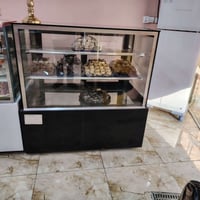 عارضة كيك • ١٢٠ سم • بعقوبه