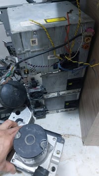 شلعه كامله • N52 B30 • نظام CIC