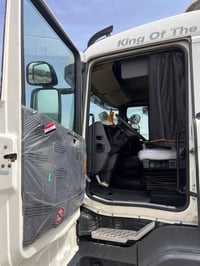 سياره البيع بس راس مكينه 500 كير عادي 3/3 سكس مجموعه ورده سبرنك رقم اب...