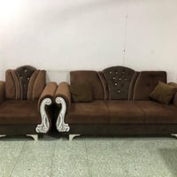 ١٠مقاعد • نضيف • كنب