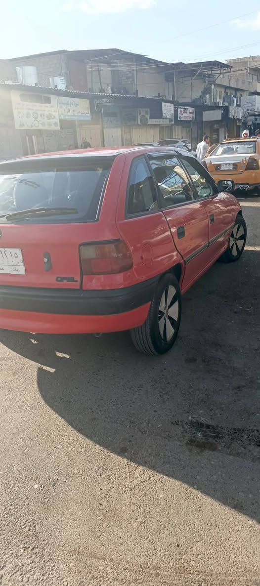 اوبل استرا توماتيك حجم 20 رقم بغداد مشروع وطني سنويه 29 موديل 93 شرط التحويل
المحرك شرط
 كير شرط
 نضافه فول كشر شرط
 السعر علق ودلل
 او اتصل على *********** او *********** يوجد واتساب
