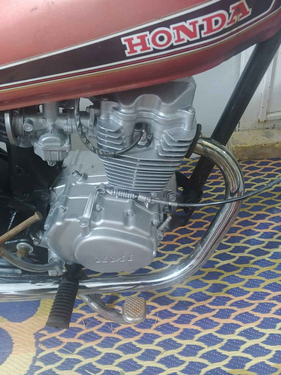 سلام عليكم دراجه لبيع بدون وراق السعر 300 وبيه مجال ***********
