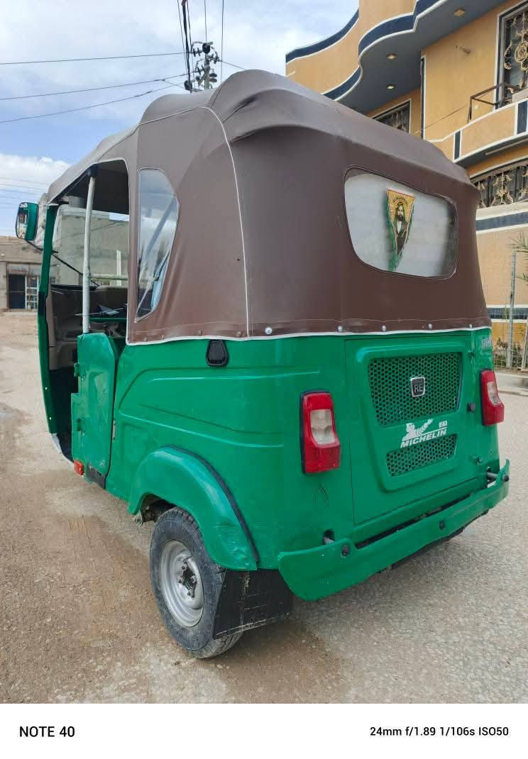 تكتك للبيع مستعجل عدي مريض واريد ابيع ما موجود ع النت هذا رقمي ***********
موديل 22. سعر 3 مليون نضافه فول
