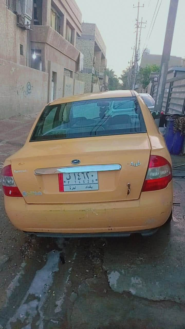 سلام عليكم سياره طيبه 2015 جواها تخم تاير محرك يرادله تجفيت تشتغل حاليا تبريد فقط غاز مطلوبه هيئه وغرامات ينزل من سعر ٢٥ مكان حي العامل للاتصال ***********
