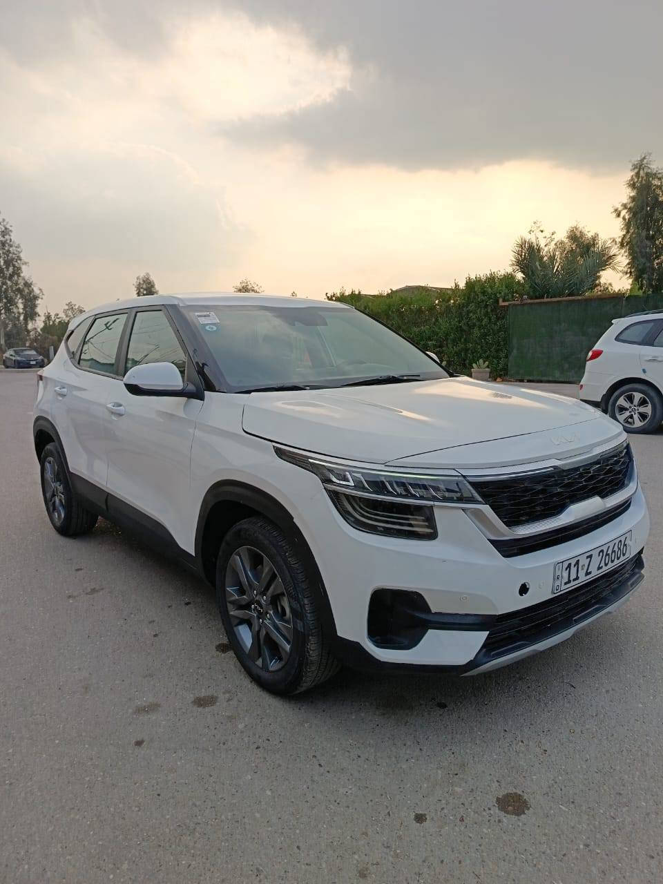 للبيع كيا سيلتوز موديل 2022 وارد امريكي/////
السياره فحص وهزه جديد ترقيم جديد بغداد 
بئسمي شرط التحويل/ حادث السيارة 3 قطع
السعر 135 وبيه مجال//// هاتف ☎️☎️
***********//  متوفر وتساب 
++++++++++++++++++++++++++++++
شاشه كبيره تدعم كارابلي/ كامره دواره مع خزن 
شاشة عطلات/ رادار امامي جانبي خلفي 
تحديد مسار/ نقطه عمياء/ توقيف ذاتي 
مانع انزلاق/ فور ويل 4x4 / تحكم استيرن فول 
اكروز سرعه/ تدفئة بل كشنات / لد نهاري 
ثلاثة انضمه قياده/ ويل كب/داخل السيارة لونين
محرك 2000 دوش/ مامتواجد على الخاص الشراي يتصل
