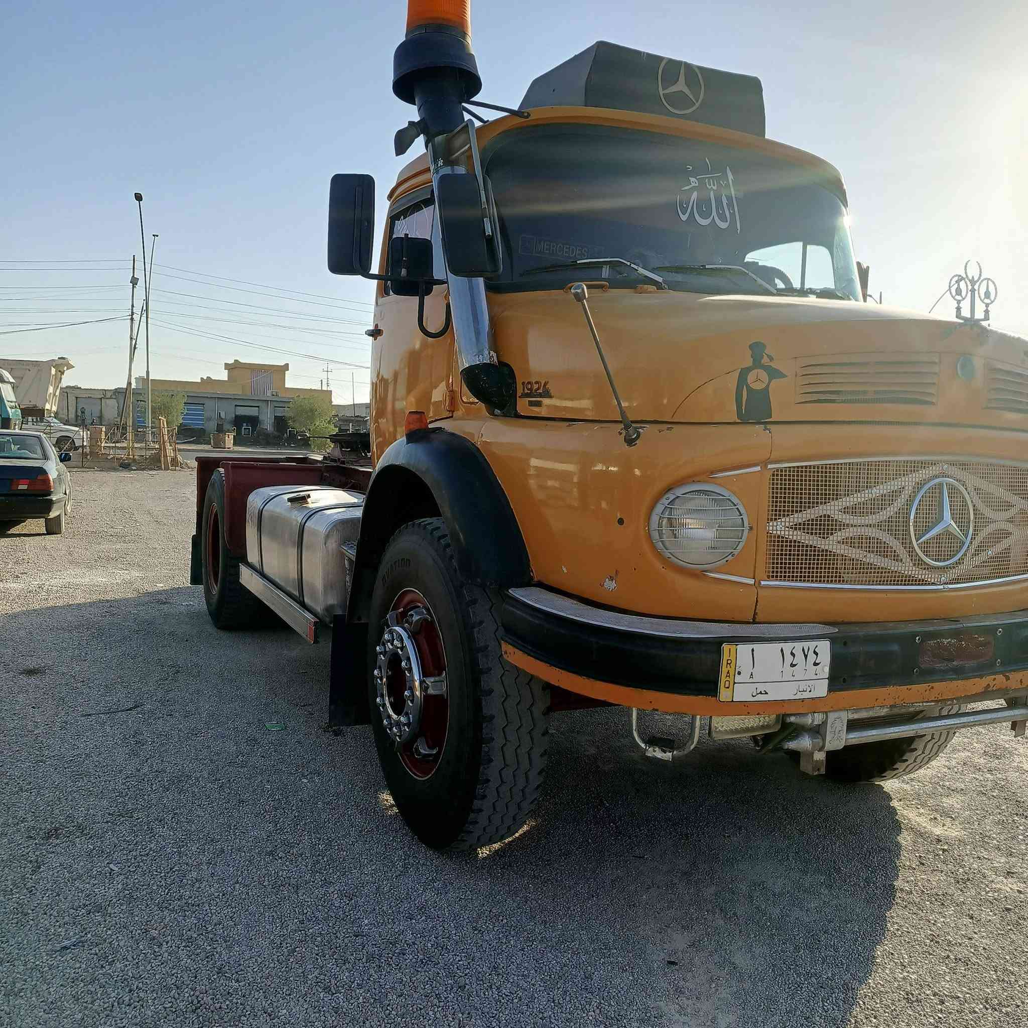 للبيع قجمه راس تريله محرك سوبر كير كير111جاهزموديل 82مسجله كلااب***********
