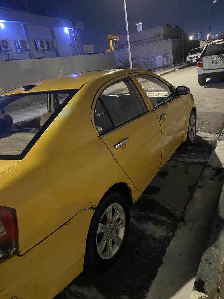 ليفان 620محور مكينه وكير كورلا 2011راعيهه مرور بلنجف يريد تحويل سنويه لل30 سياره حلوه ونضيفه يرادله ترتيبات بسيطه عنوانه بصره زبير.  رقم***********سعر 29ورقه وبيهه مجال بسيط
