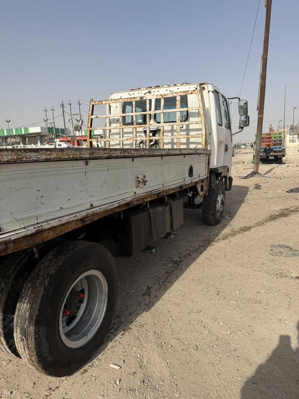 سلام عليكم مرخصه مدير الكروب ازوزه للبيع بدون ***********مكان بغداد
