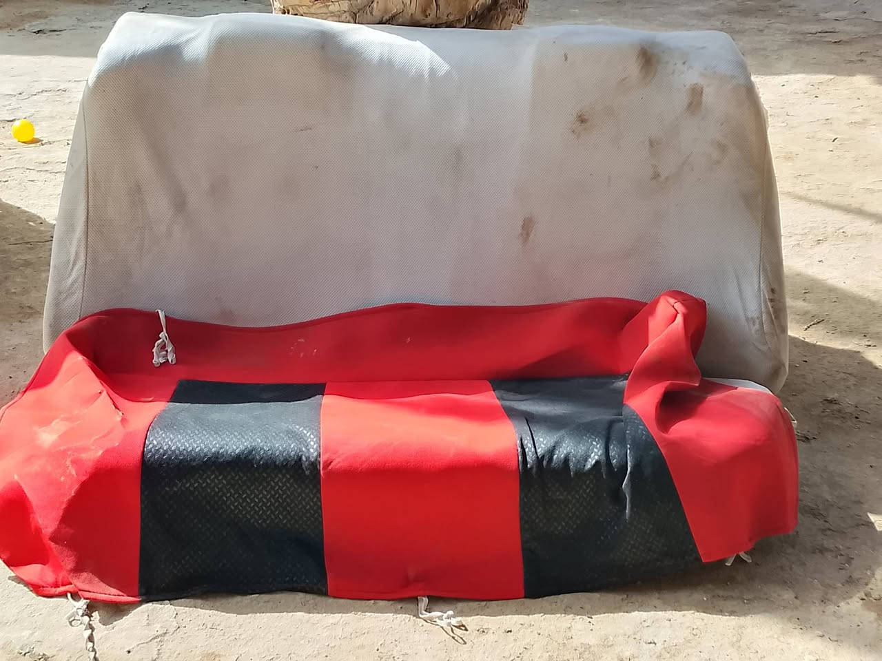 كشنات مارك نفح العنوان شطره سعر 100 وبيها مجال الشراي ***********
