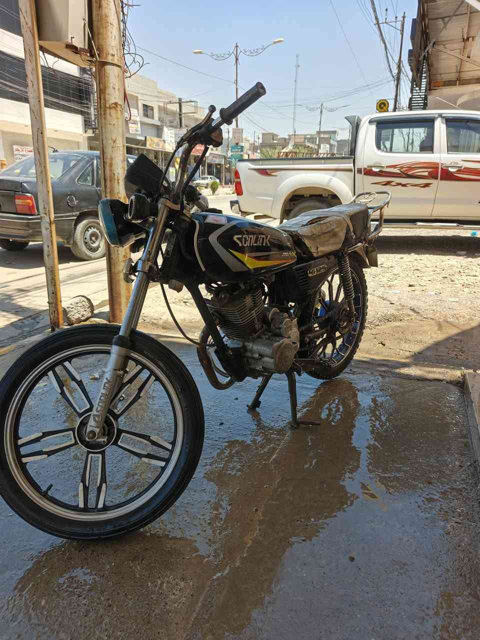 سيفان 2020
شغال كامل فقط وايرمينه يعوزها ترتيب شغال كامل
السعر٢٢٠ 
***********
