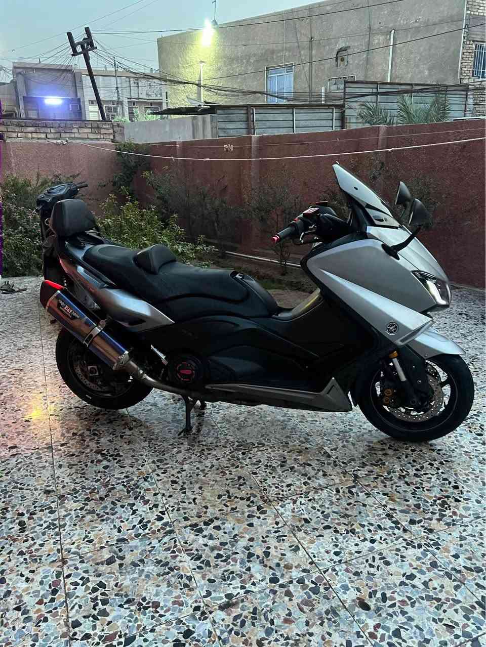 TMAX2017 530ماشية9الالف مكفولة كفالة عامة من البرغي صرانصة يوشمارة اصلية  كلج مالوسي قايش خارجي اصلي الدراجة بحالة الوكالة  مكان بغداد الشعب للاستفسار  ***********السعر 52 Colombo, Sri Lanka
