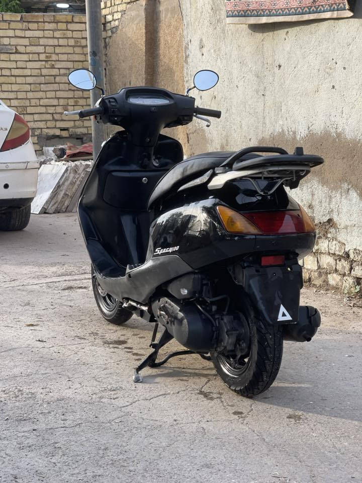 سبيسي للبيع جاهزة من كل شي كهربائيات كلها شغالة قفل سكان قفل جنطة السعر 475
***********
