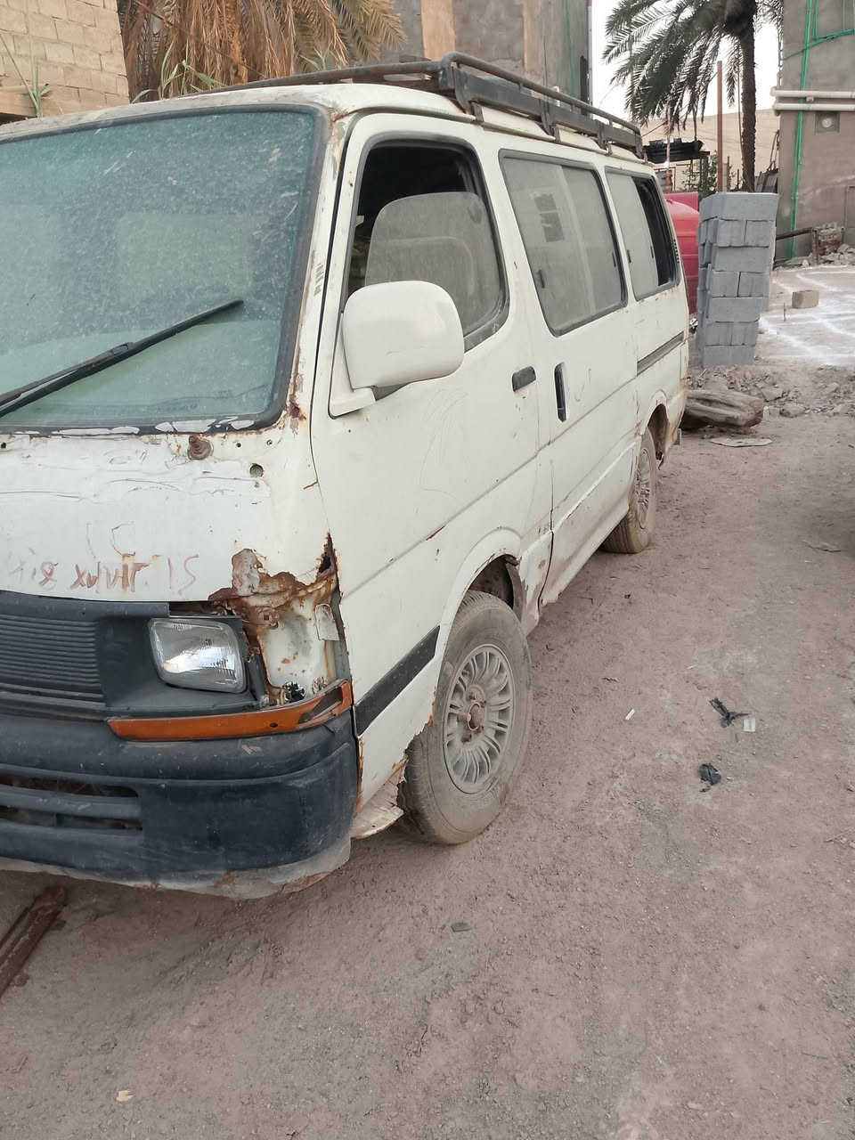 هايس 90 كاز 3000 مكينه كير تخم تايرجديد ابيع على وضعها 17 سياره بلبصره ***********
