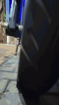 دراجة شحن R7 مديل 2024 بطاريات 32A العدد 5
المواصفات 
بلوتوث
بريكات هيدروليك
لايتات عدسه زنون 
تشغيل عن بعد وكارت وسويج
ملف 1200W
مرايات مامستعمله 
دراجه بعدها جديده 
الرقم ***********
