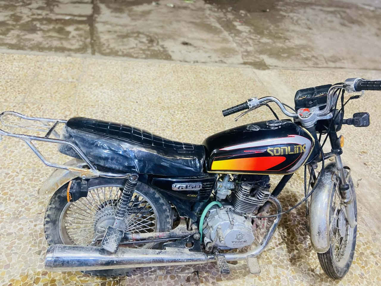 السلام عليكم مطور ساخت ايراني للبيع كهربائيات شقاله محرك مفتوح 1كلچات جديده شادهن لا ستفسار علا رقم الهاتف ***********
