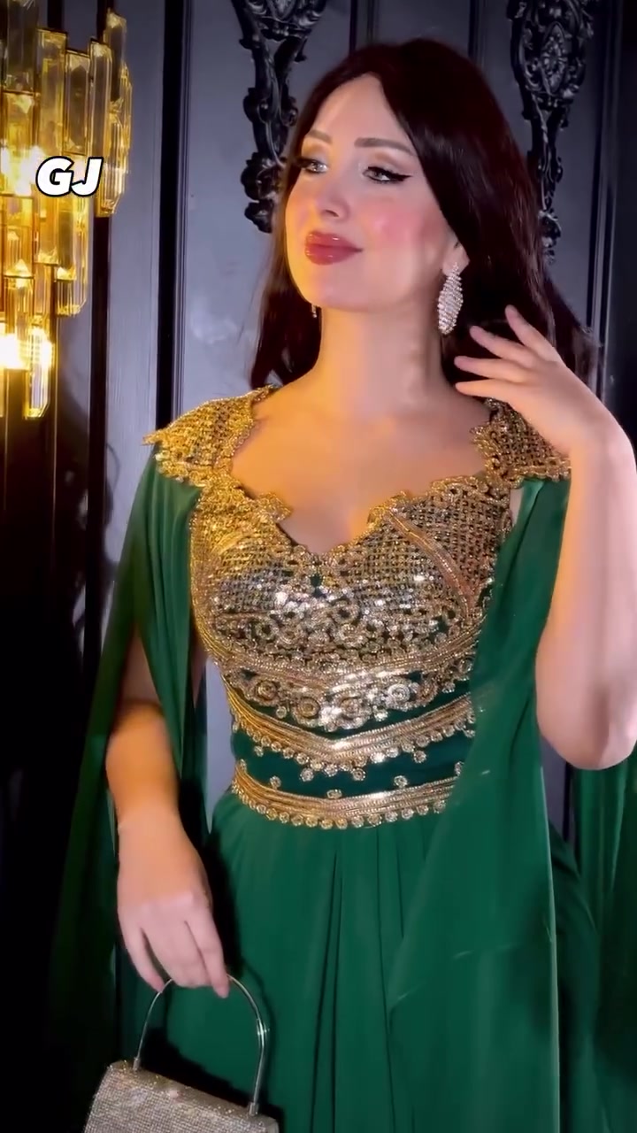 مرحبا بنات عندي هذولي الفستانين كل واحد ملبوس مره وحده ساعتين كلش جديدات واحد ماخذته ب 100 وواحد ب 85 ابيعهم الواحد ب 45 الكيوي قياسه يلبس وزن ستينات قياس 40 الاخضر يلبس سبعينات وزن قياس 44 وكوجود توصيل لكل المحافظات ب 5 الاف


**إذا كنت صاحب هذا الإعلان وتريد حذفه لأي سبب، رجاءا أرسل رسالة إلى الدعم الفني**