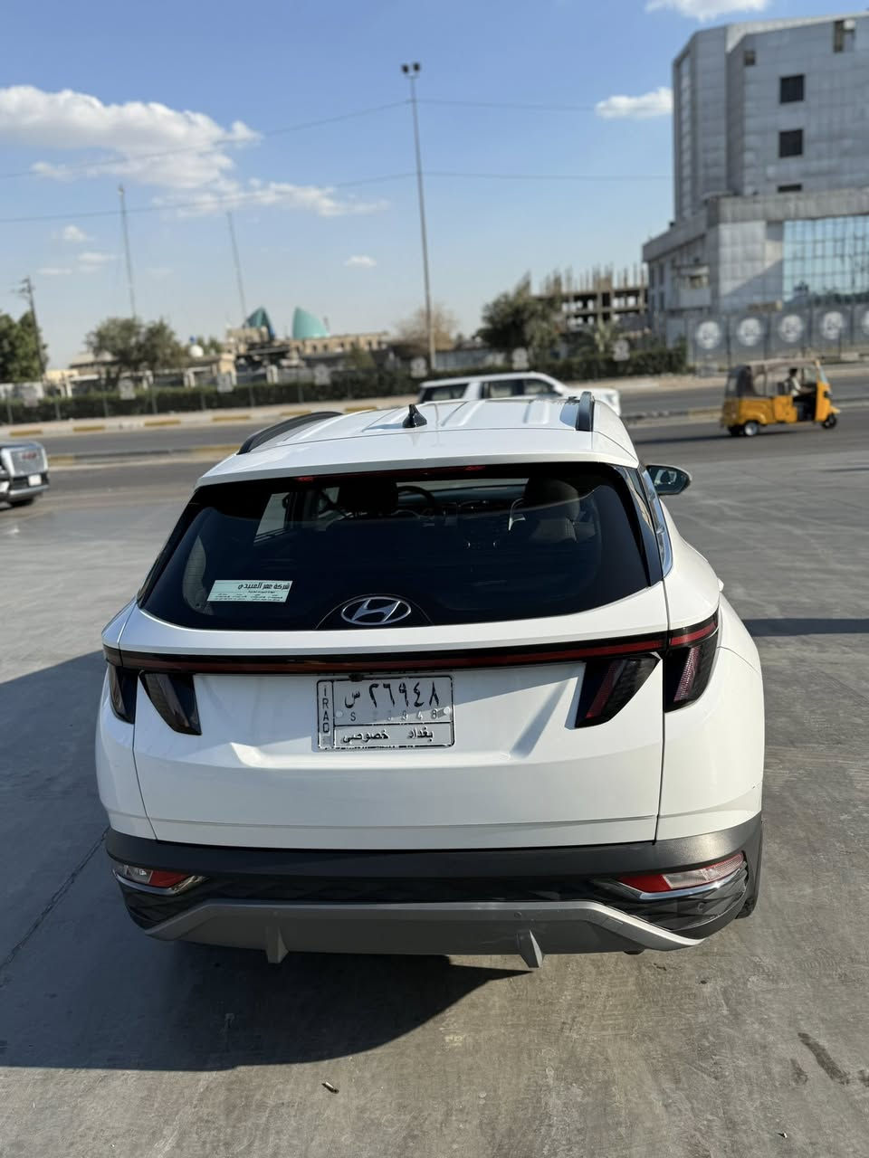 السلام عليكم
توكسان 2023 للبيع
فول مواصفات عدا البنراما
ماشيه 47 الف
بيهة بارد بلصندوك علا كد اربع اصابع ورصعات ثنين اسفل باب السايق
السياره حلوه ومناقصهة شي
رقم ***********
السعر $205
