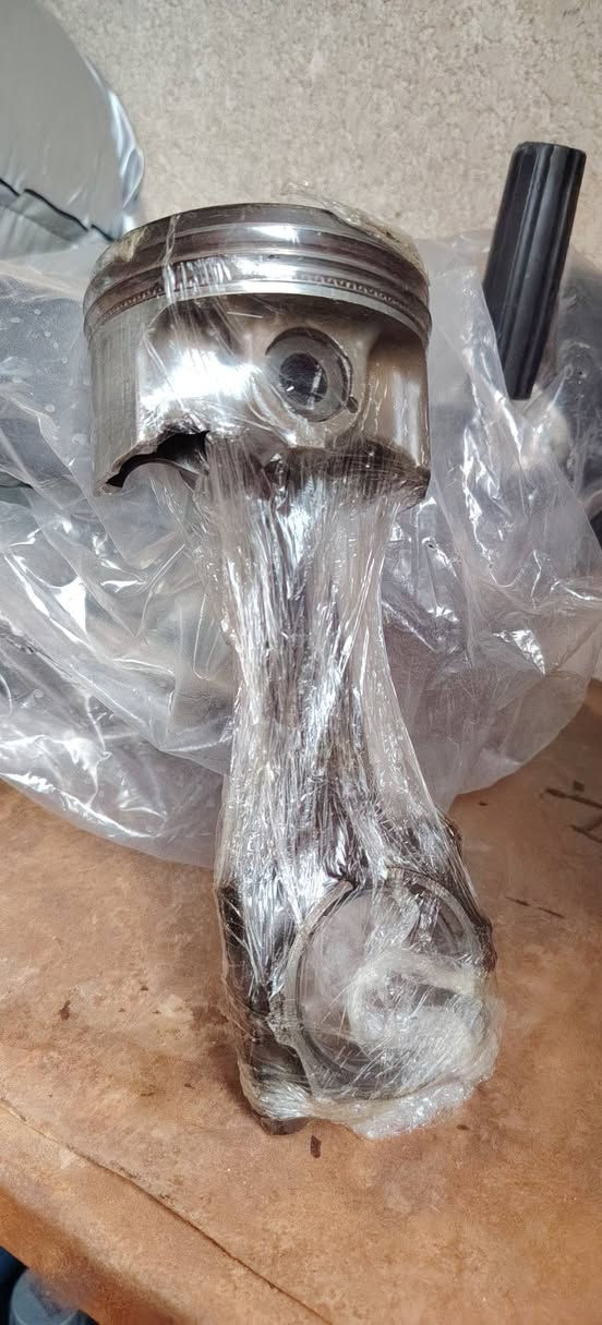 بسم الله والصلاة والسلام على رسول الله
السلام عليكم وصول وجبة جديده من أدوات احتياطيه للياماها ١٨٠٠ والسيدو ٣٠٠ و٢٦٠
للاستفسار
موجود واتس اب 
***********
