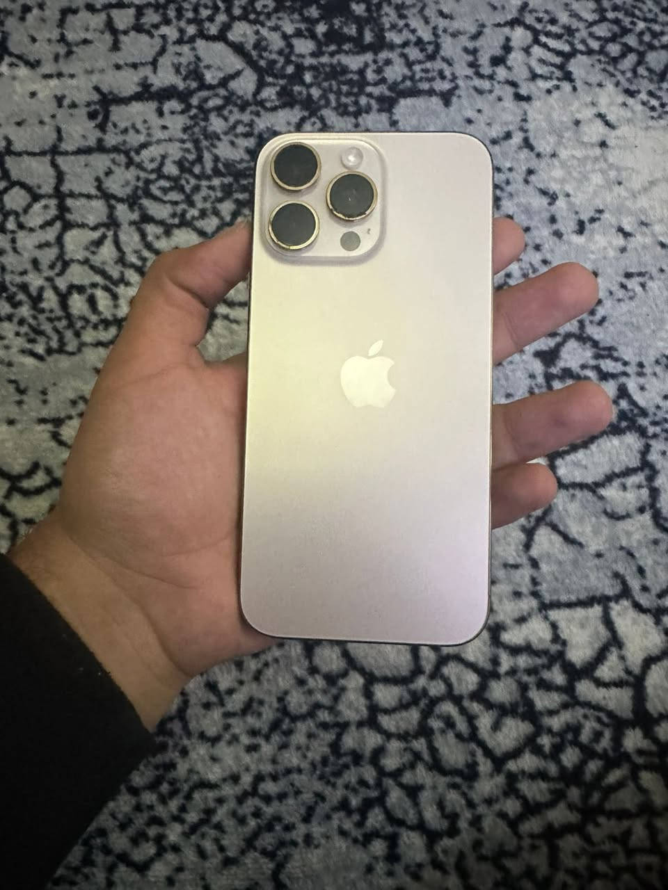 سلام عليكم
ايفون 16برو ماكس ذاكره 256 بطاريه94 كلشي ممبدل بي ويه كارتون سعر 1350 رقمي ***********
