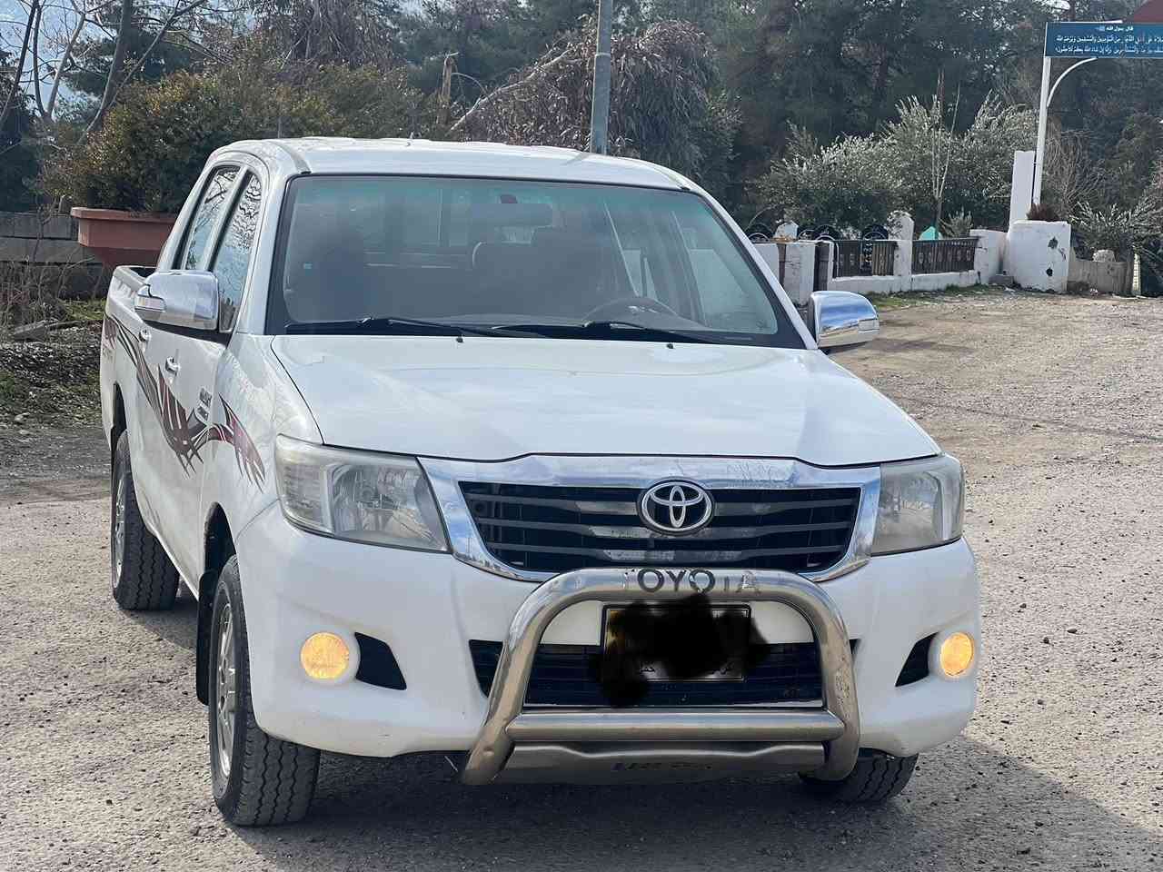 تۆیۆتا هایلۆكس 2014 نمونە لە جوانی ویل كرۆم سەیارە بێ دەعمو لێدراوە تەنها ٣ پەڵەی بۆیاخە سەنەوی پلاستیك بەشەرتی ماڵی مەدەنی گێرومەكینە بەشەرتە  ***********
