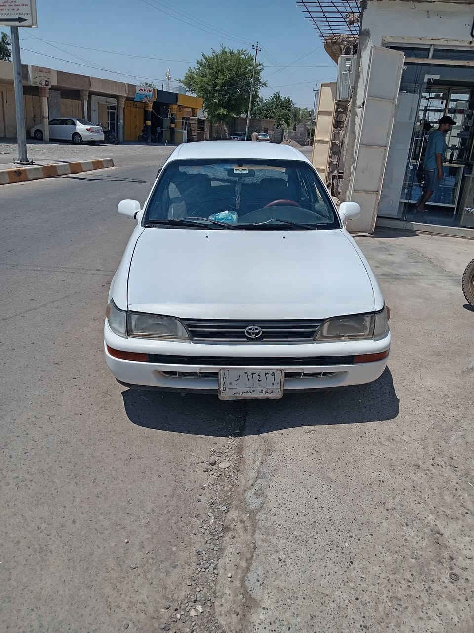 كورلا موديل 95 سياره فقط الجاملغات الاماميه بيهن صبغ فقط رش بدون معجون والباقي مكفول دكت چاكوج مابيها مكفوله كلها كير ومحرك وتبريد النواقص فقط زوج تايرات وباتري ضعيف سنويه مشروع وطني ل ٢٧ شرط التحويل  السعر 53 وبيها مجال  مكاني تكريت او العلم  ***********
