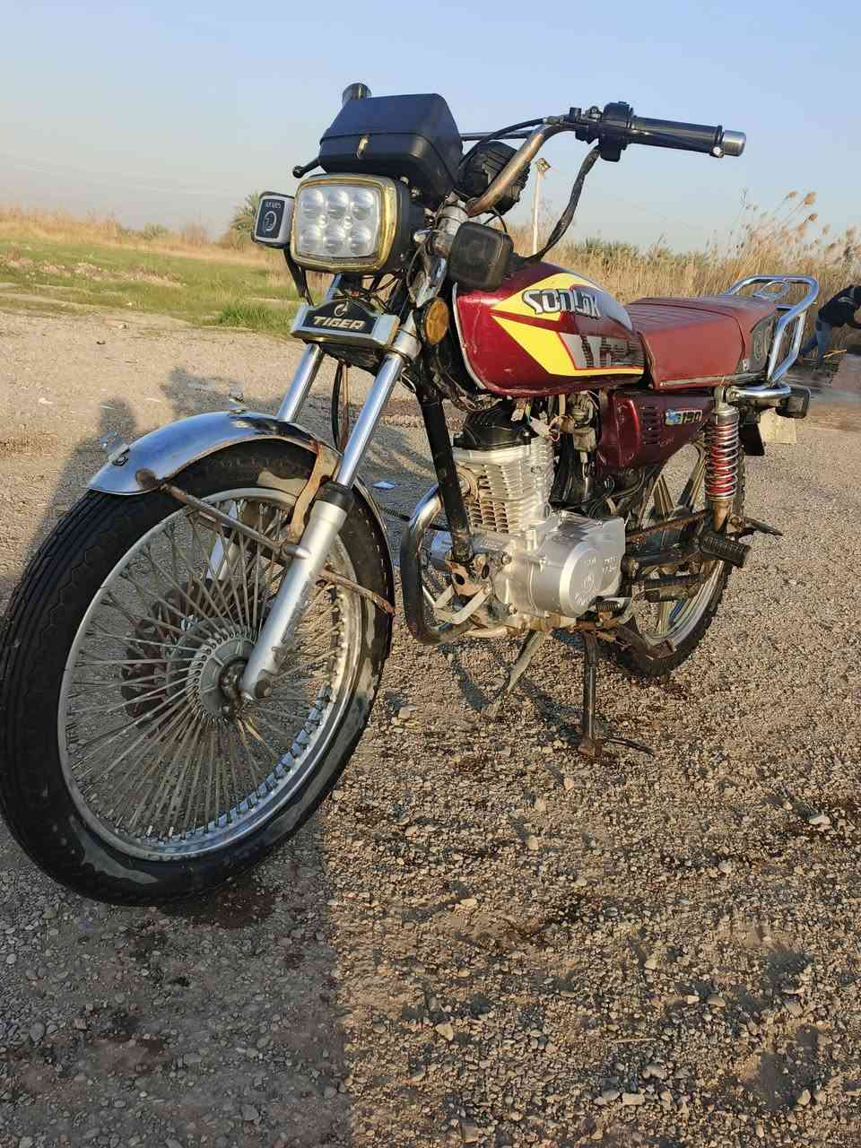 السلام عليكم دراجة تايكر موديل 23 للبيع اوراق كامله مكينه خير من الله... ***********
