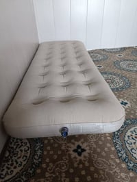 محل للبيع • سيد صادق • أسرّة