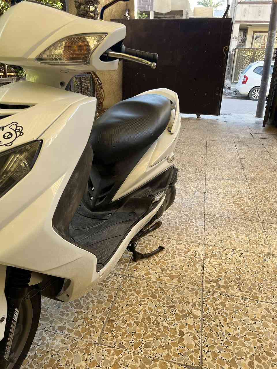 السلام عليكم سكنس فحل ياباني نوزل ام الطلاعات بك لايت لد كلاجات رياضيه دراجه مال رمبه  نضافه 100‎%‎ الدراجه مكفوله السعر (مليون )وبيه مجال العنوان بغداد رقم الهاتف*********** واتساب موجود
