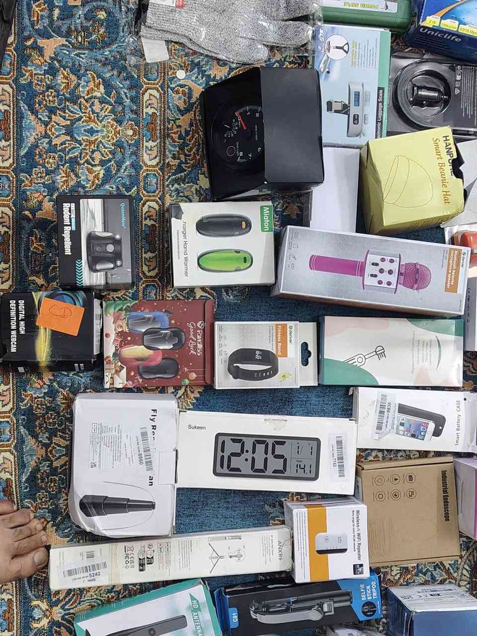 السلام عليكم
اخوان شلعة غراض تقريبا ٩٤ قطعه ابيعهن شلع

الي على باب الله وتفيده ينطينه بيها سعر وبالعافيه

السعر الي راح اقتنع بي اطبله خاص


**إذا كنت صاحب هذا الإعلان وتريد حذفه لأي سبب، رجاءا أرسل رسالة إلى الدعم الفني**