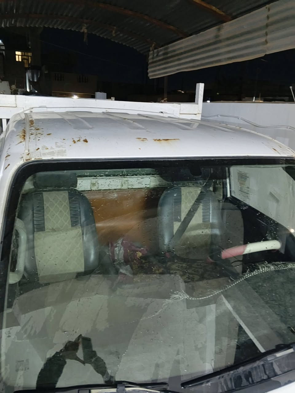 كيه 10رقم سلمانيه نظيفه للبيع محرك فول ومابيها اي ضرر
***********
