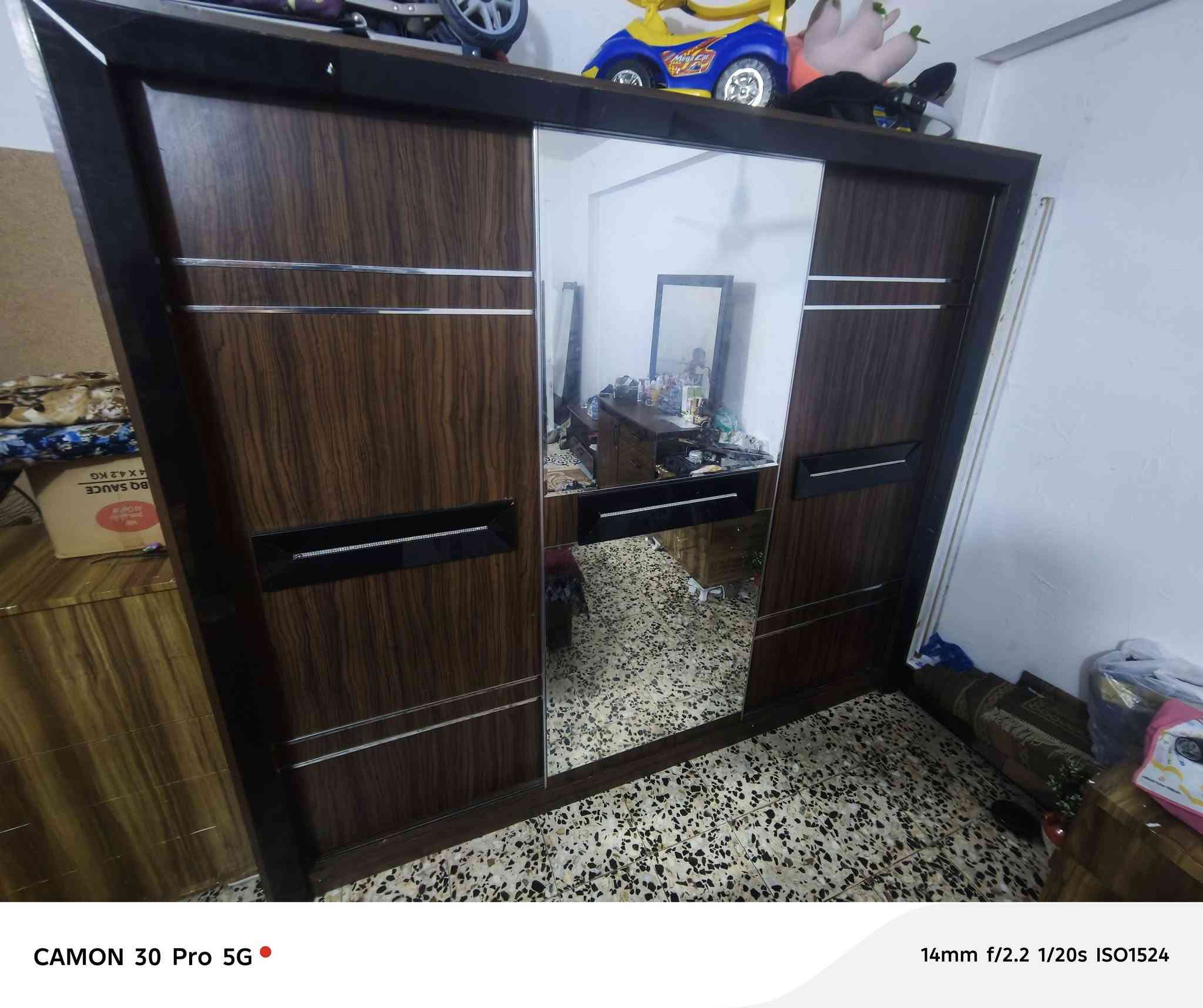 غرفه نوم تركي للبيع
نضيف سعر 350 بيه مجال مو شراي رجاهن لا تقطع رزقي
مكان الرمادي 
***********
