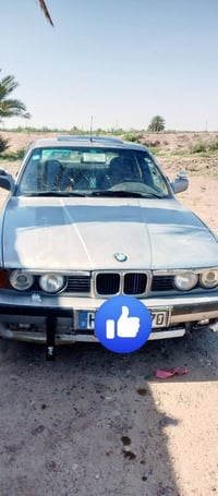 بي ام 520. كيرعادي محرك مفتوح السياره يرادلها ترتيبات  سنويه لل 28. رق...