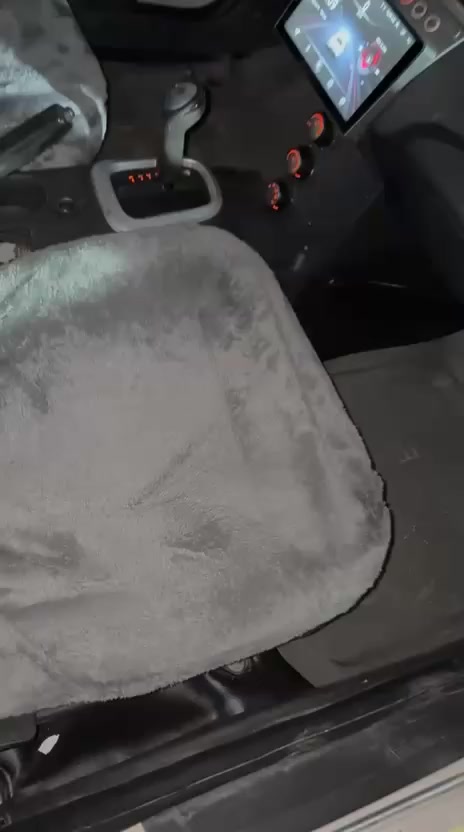 السلام عليكم
براتون 2009
سياره رقم شمالي 
ساقطه السنويه 
تحويل ثاني يوم مباشر 
صدر تخم تاير تبريد ❄️ كير محرك كله كفاله 
سياره ناعمه كلش 
محرك 1600
السعر :55بيه مجال بسيط 
مكان السياره الانبار 
ناحيه البغدادي 
***********
