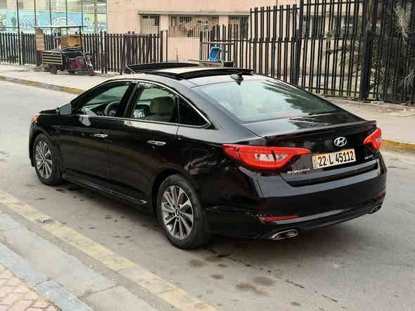 يالله
السلام عليكم
للبيع هونداي سوناتا 2016 ١/١  VIP لمتد
 وارد امريكي حادثها بنيد مبدل بدون صبغ 
ليبل واحد السياره
حجم محرك 2400  
المواصفات :-
بانوراما 3 طگات
داخل جلد 
نضام ترحيب عند الاقتراب 
بصمه + بصمه ابواب + صندوق  
ويل كب  18 سبورت 
شاشه كبيره لمس تدعم ايفون + گالكسي
جي بي اس 
كامره دواره خلفيه 
رادارات جانبيه اماميه
نقطه عمياء بالمري
سماعات انفنتي 
دمام بلادي امامي خلفي وبالبيبان هم
تبريد بيانو شاشه مفصول 
كير اوتو + عادي 
فول تحكم ستيرن جهتين 
مثبت سرعة cruise control 
 كشنات كهرباء امامي الاثنين 
تدفئه تبريد كشنات اماميه
تبريد قطعتين 
يدات نيكل
دوسات نيكل SONATA بلادي
لايت عالي زنون بلادي
لد امامي نهاري 
لد بكلايت خلفي بلادي
صندوق ذكي عند الاقتراب ينفتح 
ثلاث انظمه قياده  Eco + Normal + sport 
حساس اطارات 
شاشه اظهار وتنبيه الاعطال 
بلوتوث + 3 مخارج USB 
نطام مانع انزلاق Abs+ اضائه الاناره الداخليه درجات 
يدات الباب لدات اضائه + ترحيب  
مكاني بغداد / اعضميه
السعر 135
الرقم ***********
