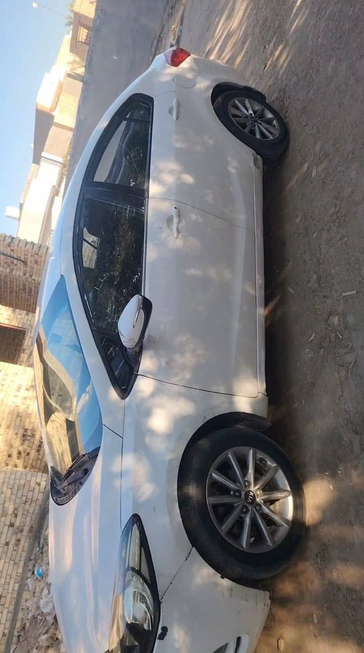 السلام عليكم
كيا سيراتو موديل 14 خليجي
بيها مكانات صبغ
مكينه 1600
هزه جديده سنويه جديده
للستفسار اتصل على الرقم *********** مامتواجد على الفيس مكلف بالنشر مكان بابل سياحي
