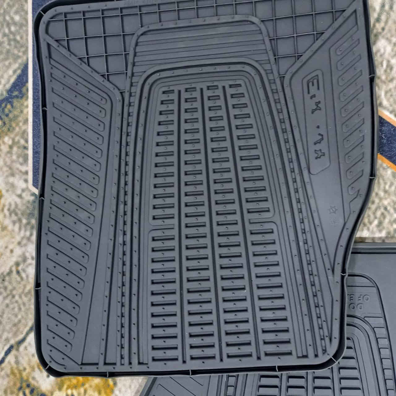 السلام عليكم ورحمة الله من رخصة الادمن
لسلام عليكم ورحمة الله توفر عندي ارضيات ربر فورد سكيب الأصلي استيراد خاص من شركة فورد والكود الشركة موجود 
الظهر محبب ما يتحرك حوضي يحفظ الاتراب داخله 
يرهم من موديل 2013-2019 
للإستفسار عن السعر راسلني واتساب *********** او خاص متوفر دائما
اسعار رخيصة جوه السوق وان شاءالله ما اقصر بشيء
