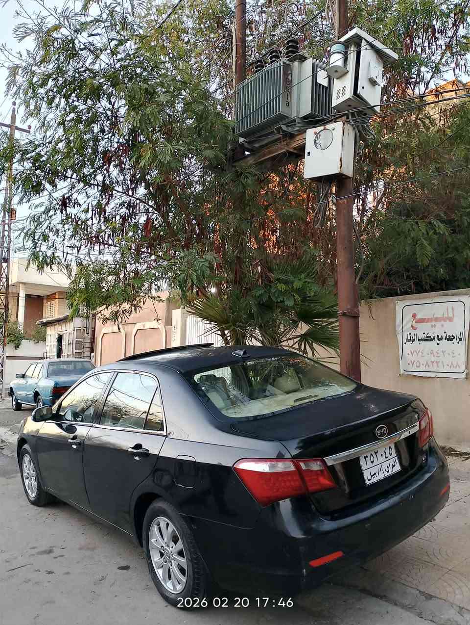 السلام عليكم
BYD 2014   
F7..
محرك ... شرط
كيرعادي ...
فول موصفات ..
بصمه تشغيل ..
بصمه ابواب ...
كشن جلد ..
حساسات ..
تبريد لمس ..
سنويه 2019 ..
سعر 50$..
مكان السياره موصل حي البريد .
قطعتين صبغ جمالغ باب ..
بدون داخل  ..
*********** وتساب 
مكلف بالنشر ../ 
لا تبعث  طلب صداقه 
الطبات عندي مقبطه ادخل خاص
../ كل السيارات انزلها ستوري ../
