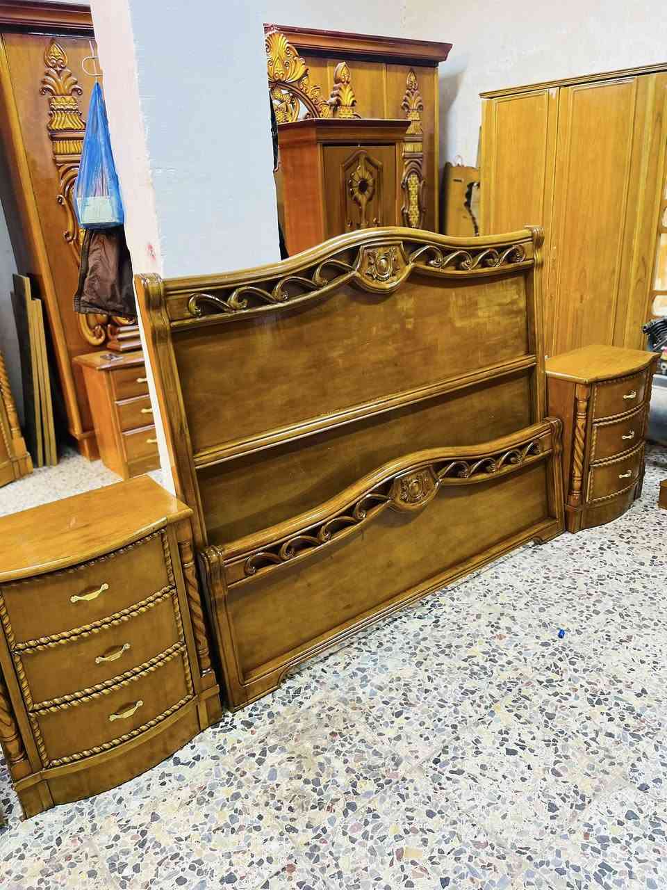 غرفه ام سته داخل خارج صاج شغل ثكيل سعر 850 مكاني بغداد مدينه الصدر واتساب *********** كو توصيل 🚚
