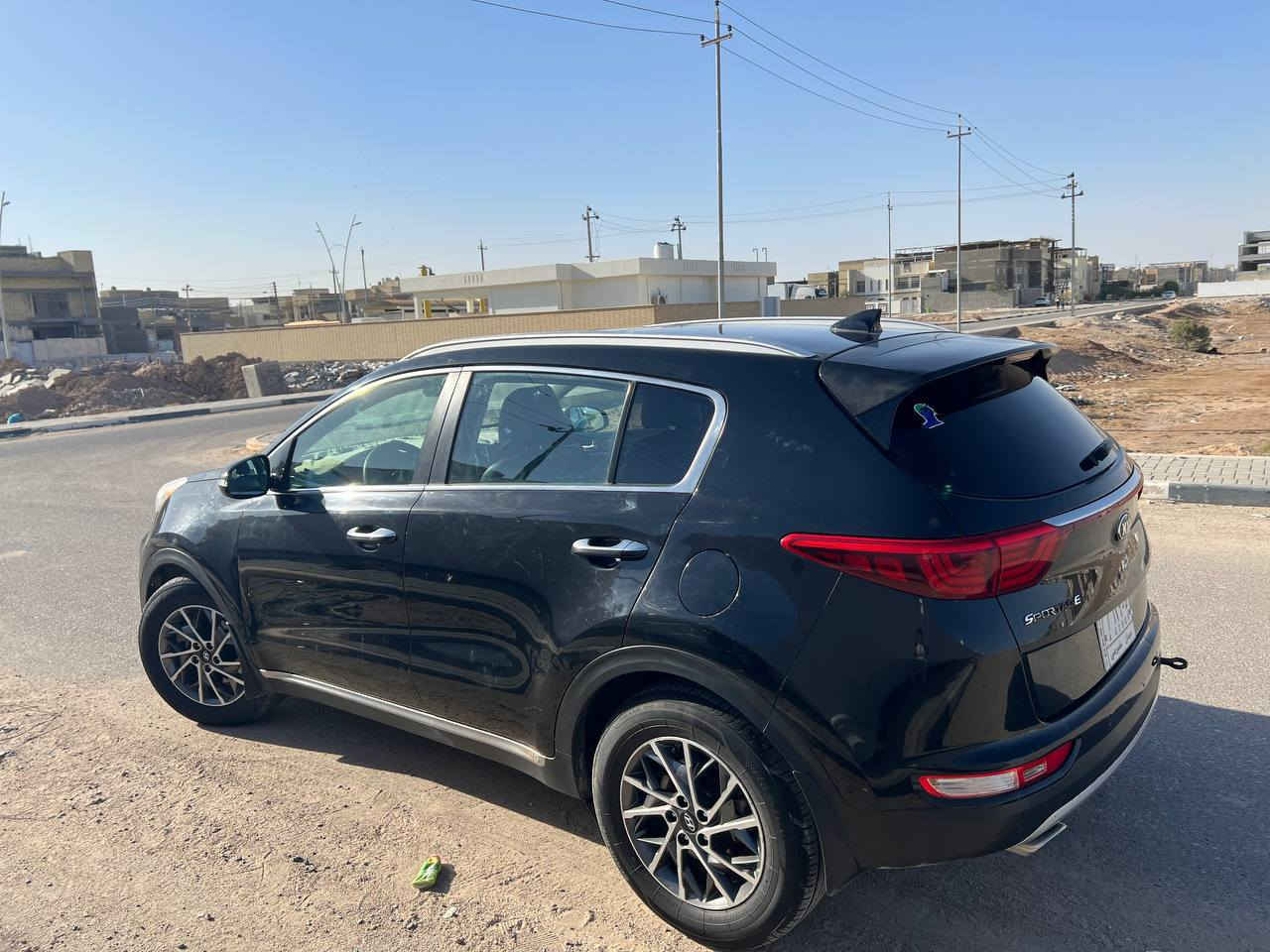 سلام عليكم سياره كيه سبورتج موديل 17 وارد أمريكي فول 1/1 بأنورامه سقف تبديل جاملغين أماميه اثر خسفات في امريكا   أثار جاراد صبغ   بدون معجون واضح سونار تحكم ستيرن حساسات أماميه خلفيه رادارت تحديد مسار               مكينه 4 سلندر     تيربو GDi سابغن امغلفه في أمريكا سعر 145 مكلف بنشر اتصال علا صاحب السياره ***********
