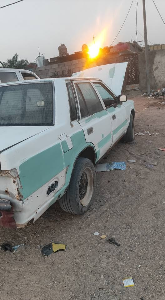 نيسان لورين معمره محرك وكير ونجي كهربائيات كلها شغاله صوليات كلها مضبوطه 
مكان البصره الزبير *********** ابو الخصيب, البصرة
