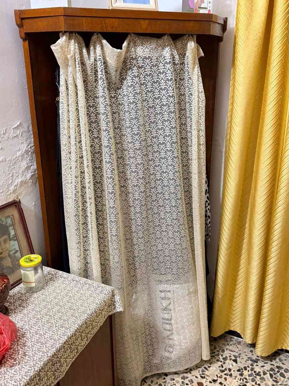 غرفة نوم كبيره قديمه بدون اظرار السعر 250 نهايتها مكاني بغداد الشعب شراي فقط يراسلني


**إذا كنت صاحب هذا الإعلان وتريد حذفه لأي سبب، رجاءا أرسل رسالة إلى الدعم الفني**