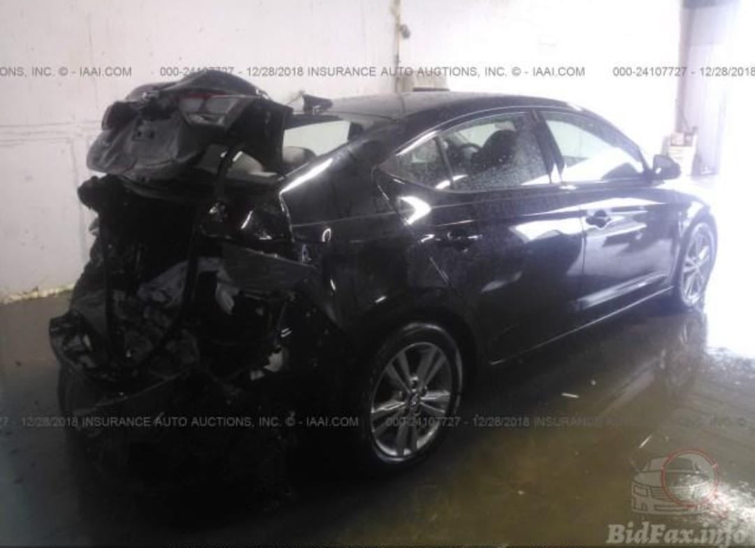 النترا 2017 وارد امريكي
محرك 2000 دوش المرغوب 
حادث جنطة بجم كبس الحوض سليم ليبل واحد بدون ايرباك وبارد موضح بالصورة
محرك وگير خير من الله 
كامره دواره+شاشة اصلية+بدون فتحه
ادامة منظومة احتراق كاملة (فحص مجاول+تنظيف نوزلات+بلكات اصلي+فيت بم وكالة+فلتر بنزين وكالة)
باتري جديد
تخم تاير جديد
رقم شمالي تريد وكالة او تحويل اني حاضر
السيارة خير من الله واحلى من الصور بهواي
مكاني بغداد /عويريج /قرب مخابز باب الاغا