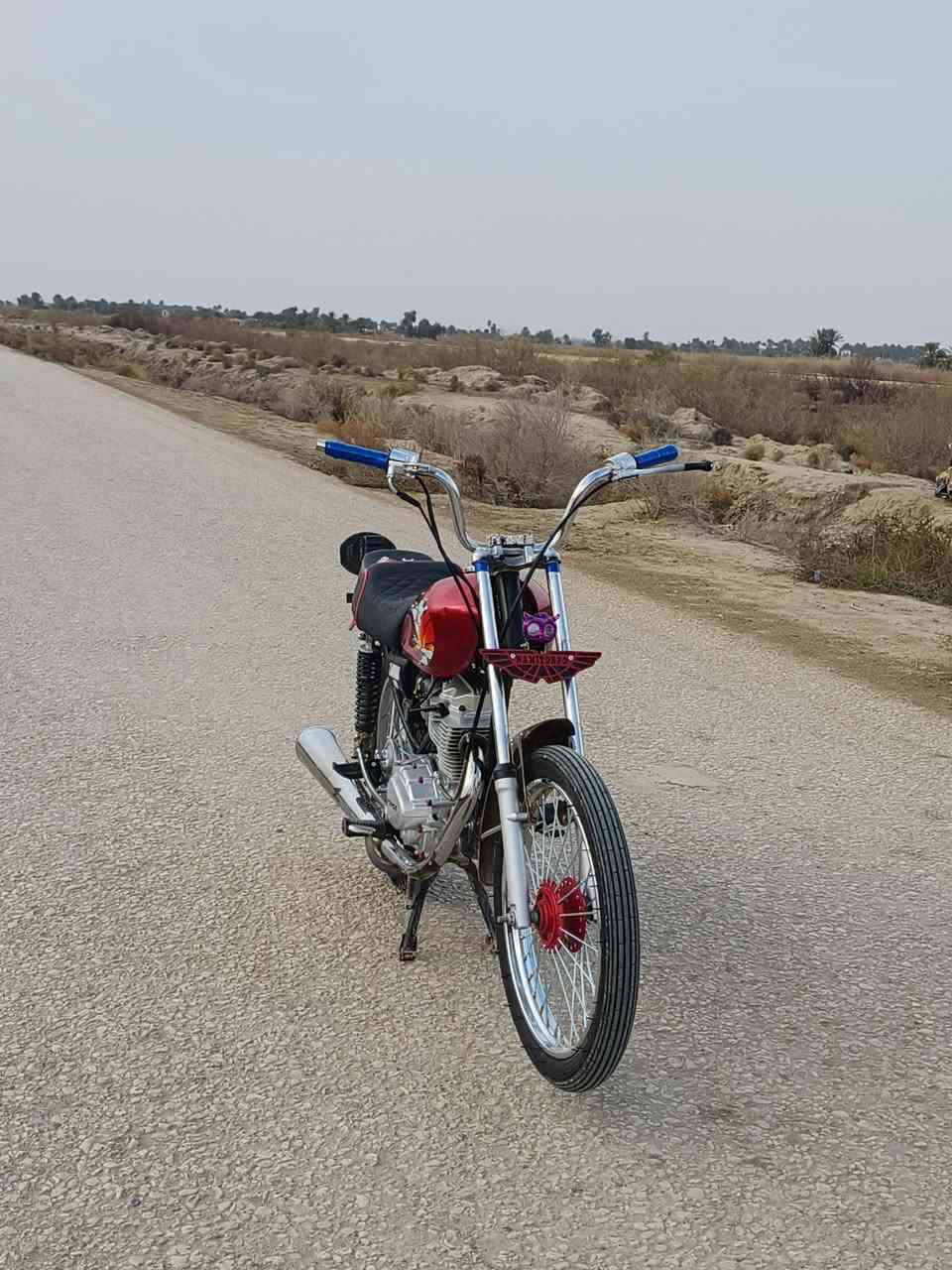 سلام عليكم دراجه انتنس كلك موديل 25 للبيع السعر 600وبيه مجال قليل مكاني دوانيه دغاره رقمي ***********
